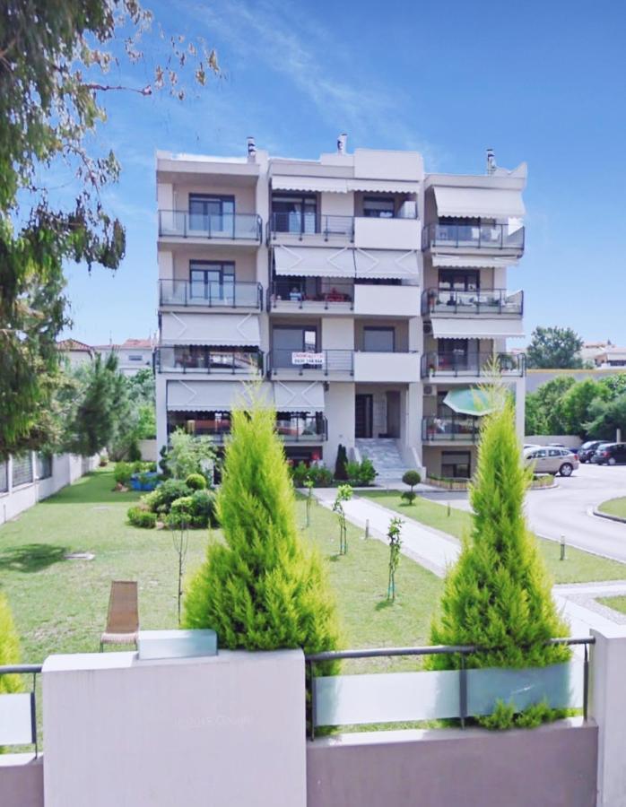 Grand Getaway Suite 300Mts From The Beach Peraia  Exterior photo